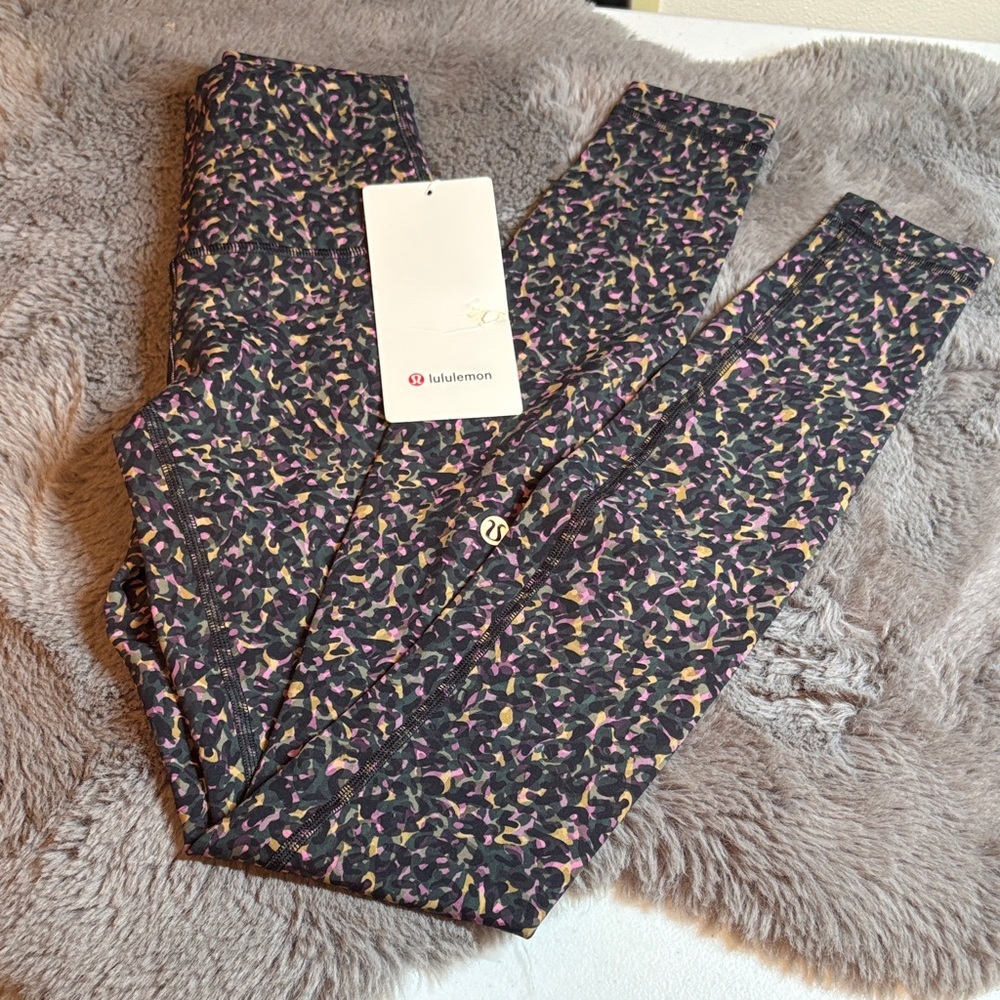 NWT lululemon athletica WunderTrain 28” leggings size 0 - Picture 1 of 5